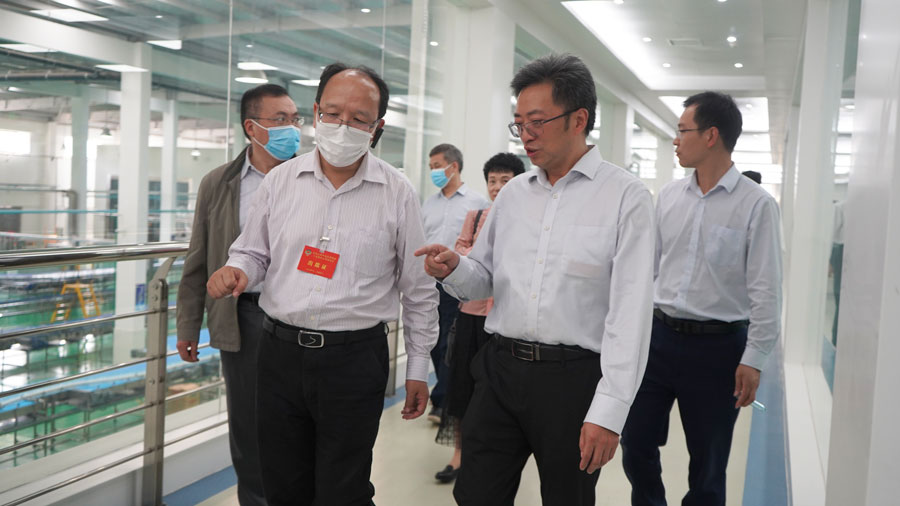 1601363573377929.jpg 1601363573377929.jpg